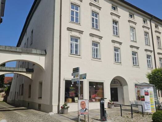 Wohnung zur Miete 790 € 3 Zimmer 75 m² 1. Geschoss frei ab 01.07.2026 Stadtplatz 2a Tittmoning 84529