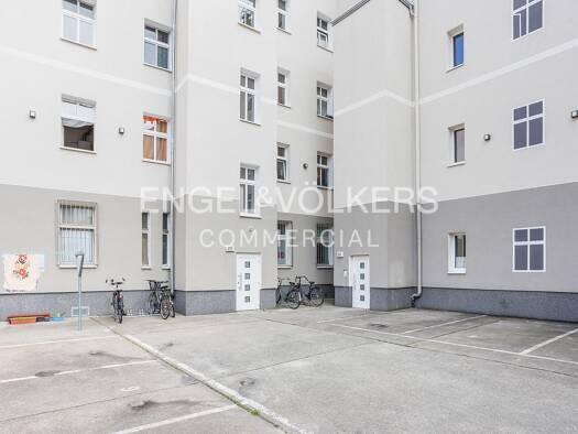 Immobilie zum Kauf als Kapitalanlage geeignet 1.900.000 € 890,7 m² 537 m² Grundstück Friedrichsfelde Berlin 10315