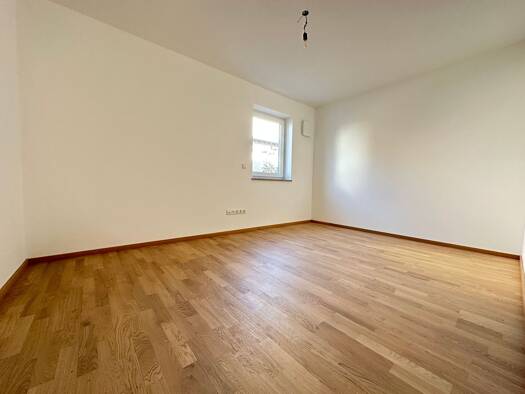 Terrassenwohnung zur Miete 910 € 2 Zimmer 57,7 m² frei ab 01.11.2025 Siebenbürgener Straße 26 Konradsiedlung-Wutzlhofen Regensburg 93057