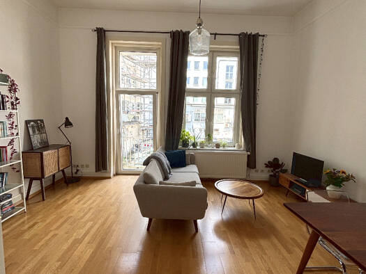 Wohnung zur Miete 795 € 2 Zimmer 69,1 m² 2. Geschoss frei ab 15.09.2025 Königstraße 78 Innenstadt Lübeck 23552