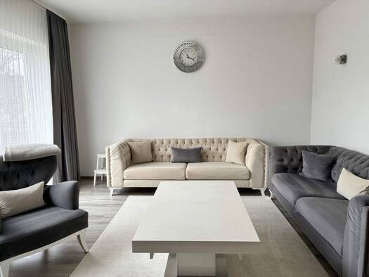 Wohnung zur Miete 940 € 4 Zimmer 105 m² frei ab 15.05.2026 Roth 91154