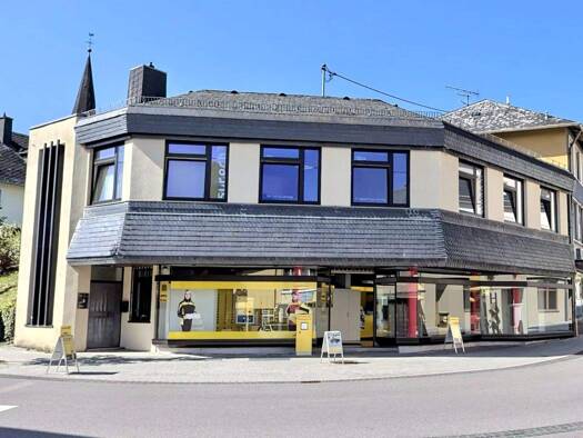 Bürofläche zum Kauf 269.000 € 8 Zimmer 405 m² Bürofläche Wadern 66687