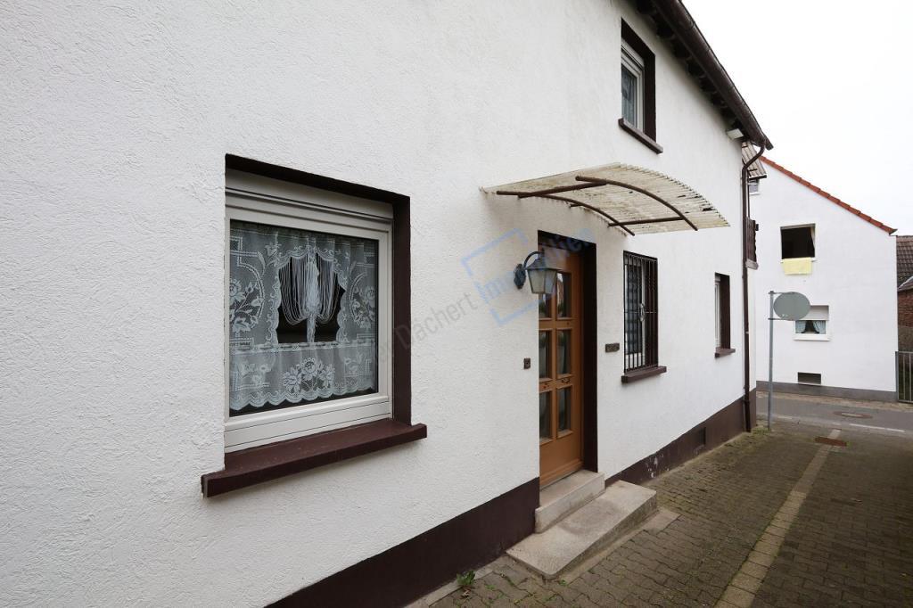 Einfamilienhaus zum Kauf 175.000 € 3 Zimmer 72,5 m²<br/>Wohnfläche 106 m²<br/>Grundstück ab sofort<br/>Verfügbarkeit Nieder-Ramstadt Mühltal 64367