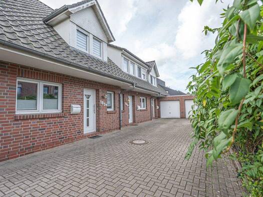 Reihenendhaus zur Miete 1.050 € 4 Zimmer 95,8 m² 171 m² Grundstück frei ab 01.11.2025 Eversten Oldenburg / Eversten 26131