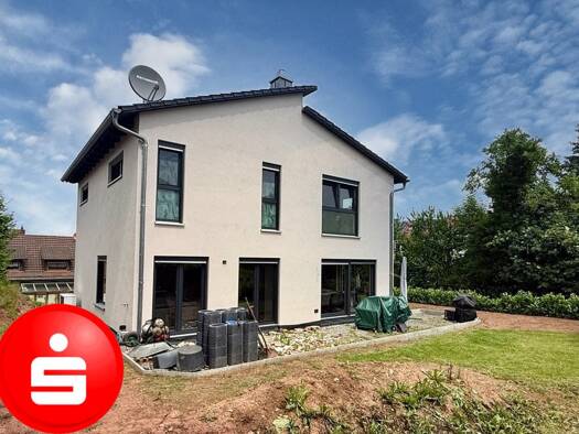 Einfamilienhaus zum Kauf 599.000 € 5 Zimmer 169 m² 590 m² Grundstück Gartenstadt Bad Neustadt 97616