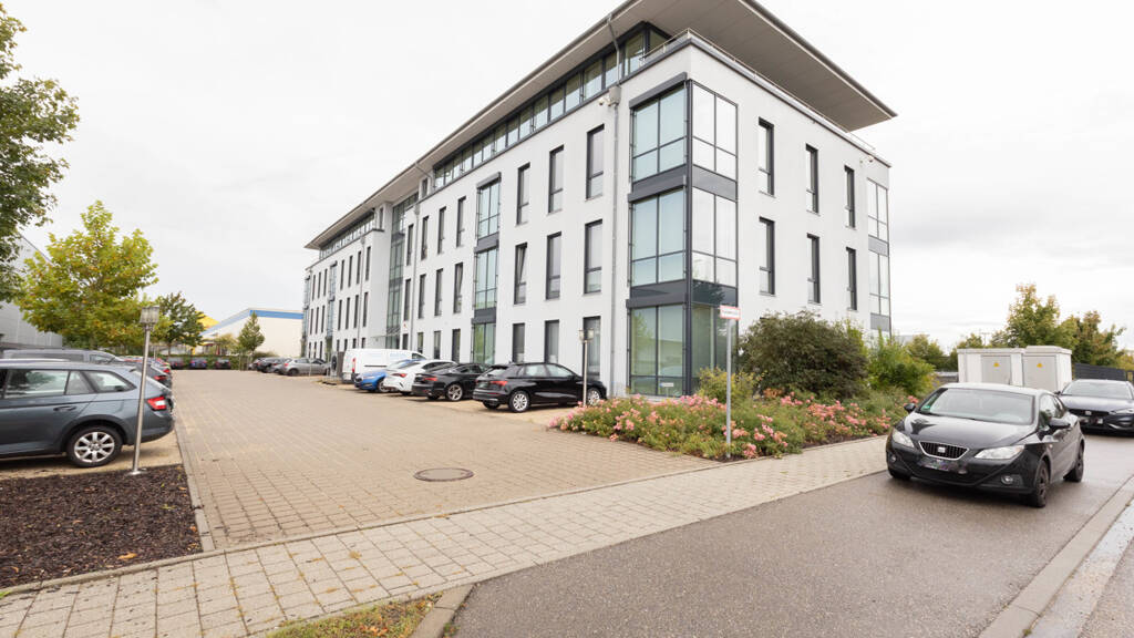 Bürofläche zur Miete 6.820 € 4 Zimmer 620 m² Bürofläche teilbar ab 292 m² Feldkirchen Ingolstadt 85055