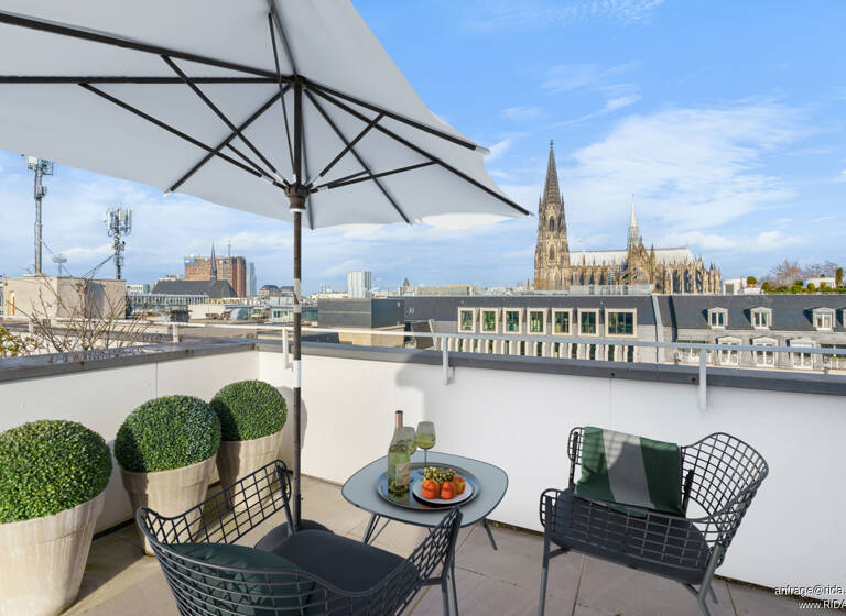 Penthouse zur Miete 2.490 € 3 Zimmer 95 m²<br/>Wohnfläche 6.<br/>Geschoss Altstadt-Nord Köln / Altstadt-Nord 50667