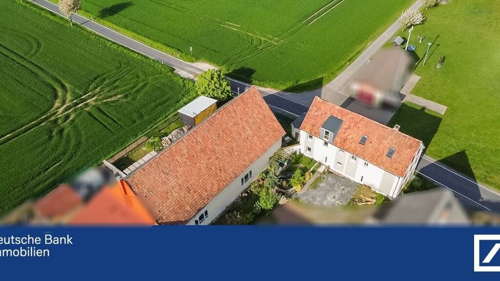 Doppelhaushälfte zum Kauf 129.000 € 9 Zimmer 160 m² 1.350 m² Grundstück Gröbschütz Seelitz 09306