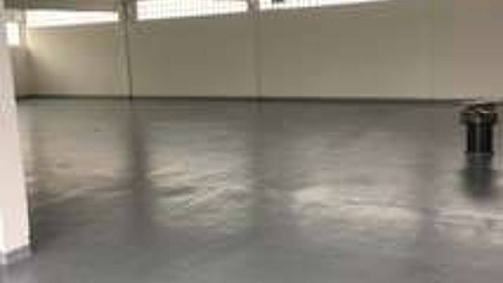 Lagerhalle zur Miete 1.330 m² Lagerfläche teilbar ab 850 m² Laufamholz Nürnberg 90482