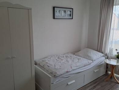 Wohnung zur Miete Wohnen auf Zeit 800 € 15 m² frei ab 15.09.2025 Annettenstraße 0 Plittersdorf Bonn - Bad Godesberg 53175