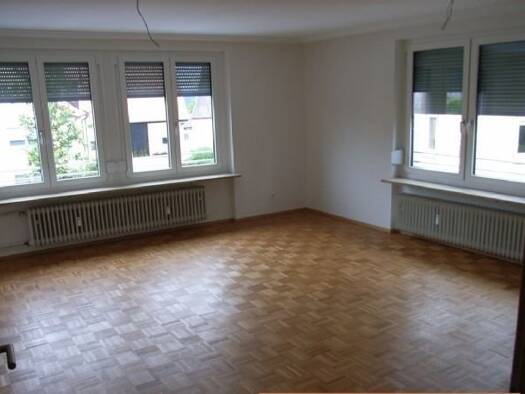 Wohnung zur Miete 700 € 4 Zimmer 108 m² 1. Geschoss frei ab sofort Flachslanden Flachslanden 91604