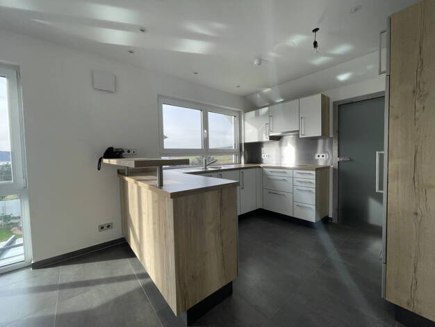 Wohnung zur Miete 1.350 € 3,5 Zimmer 104 m² 1. Geschoss Sülzbach Obersulm 74182