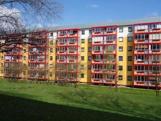 Studio zur Miete 243 € 1 Zimmer 35,3 m² 2. Geschoss Straße des 3..Oktober 1 Pößneck,Stadt Pößneck 07381