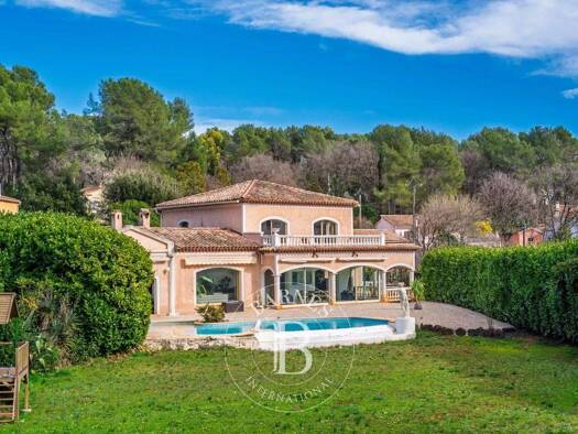 Haus zum Kauf 1.899.000 € 240 m² 2.896 m² Grundstück Nord Roquefort-les-Pins 06330