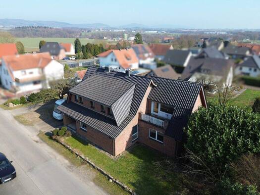 Einfamilienhaus zum Kauf 319.000 € 5 Zimmer 224,2 m² 1.155 m² Grundstück Tengern Hüllhorst 32609