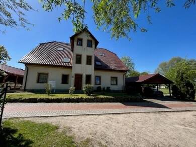 Mehrfamilienhaus zum Kauf als Kapitalanlage geeignet 566.000 € 345,3 m² 858 m² Grundstück Neubukow Neubukow 18233