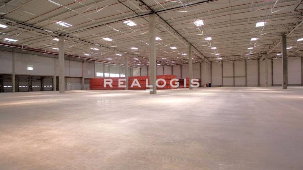 Halle/Industriefläche zur Miete 5,85 € 25.000 m² Lagerfläche teilbar ab 9.000 m² Jungingen Ulm 89081