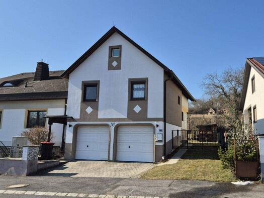 Doppelhaushälfte zum Kauf 179.000 € 4 Zimmer 72 m² 307 m² Grundstück Ritzing 7323