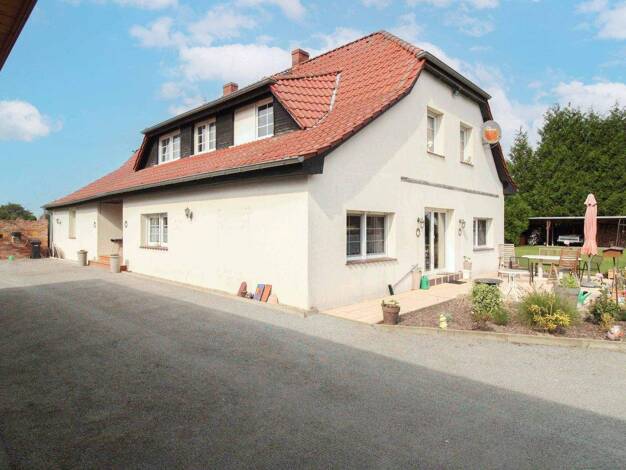 Sonstiges zum Kauf als Kapitalanlage geeignet 399.000 € 3 Zimmer 135 m² 4.309,1 m² Grundstück Grischow Ivenack 17153