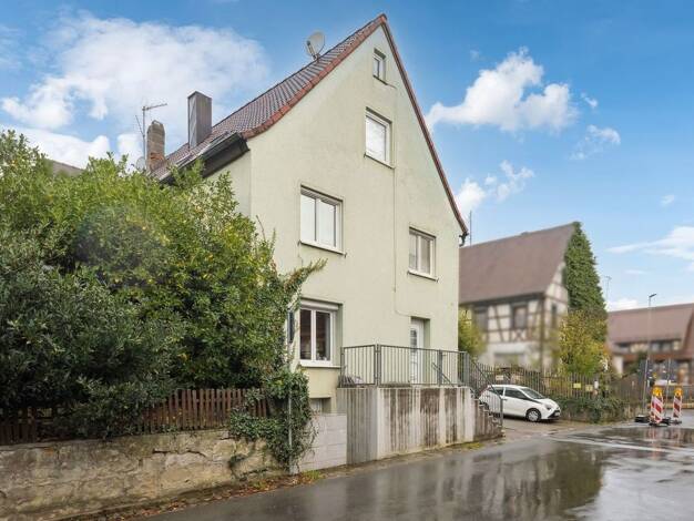 Einfamilienhaus zum Kauf 179.000 € 4 Zimmer 157 m² 134 m² Grundstück Hetzles Hetzles 91077