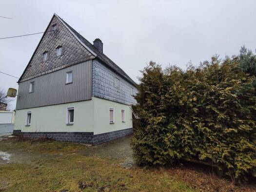 Einfamilienhaus zum Kauf 29.000 € 7 Zimmer 140 m² 820 m² Grundstück frei ab sofort Grumbach Jöhstadt 09477
