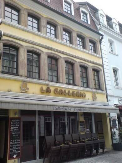Wohnung zur Miete 360 € 2 Zimmer 31,4 m² 2. Geschoss frei ab sofort Saarstr. 4 St. Johanner Markt Saarbrücken 66111