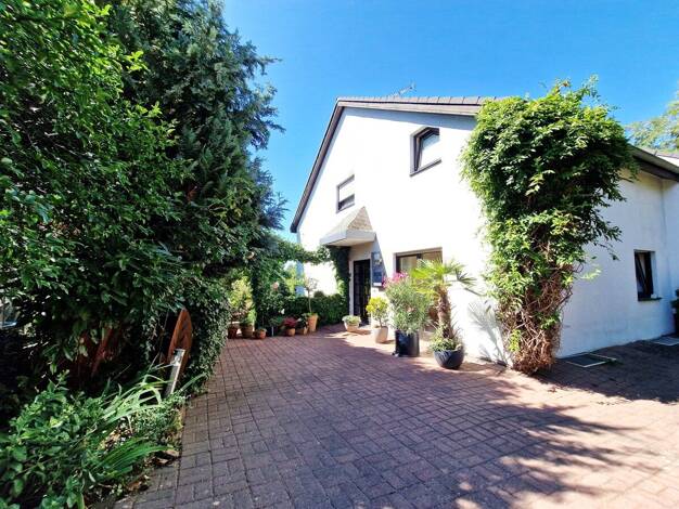 Doppelhaushälfte zum Kauf 539.000 € 5,5 Zimmer 160 m² 259 m² Grundstück Groß-Umstadt Groß-Umstadt 64823