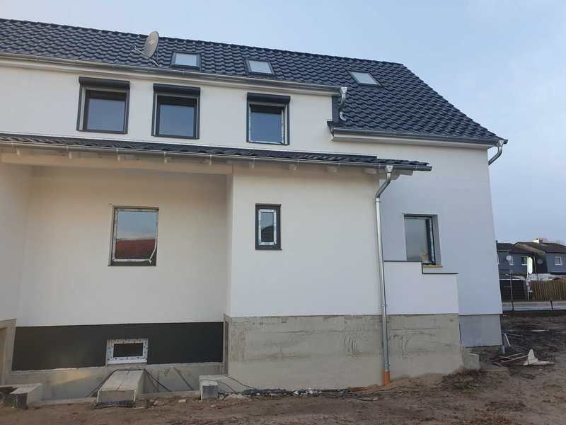 Wohnung zur Miete 700 € 5 Zimmer 112 m²<br/>Wohnfläche ab sofort<br/>Verfügbarkeit Grafhorster Straße Velpke Velpke 38458