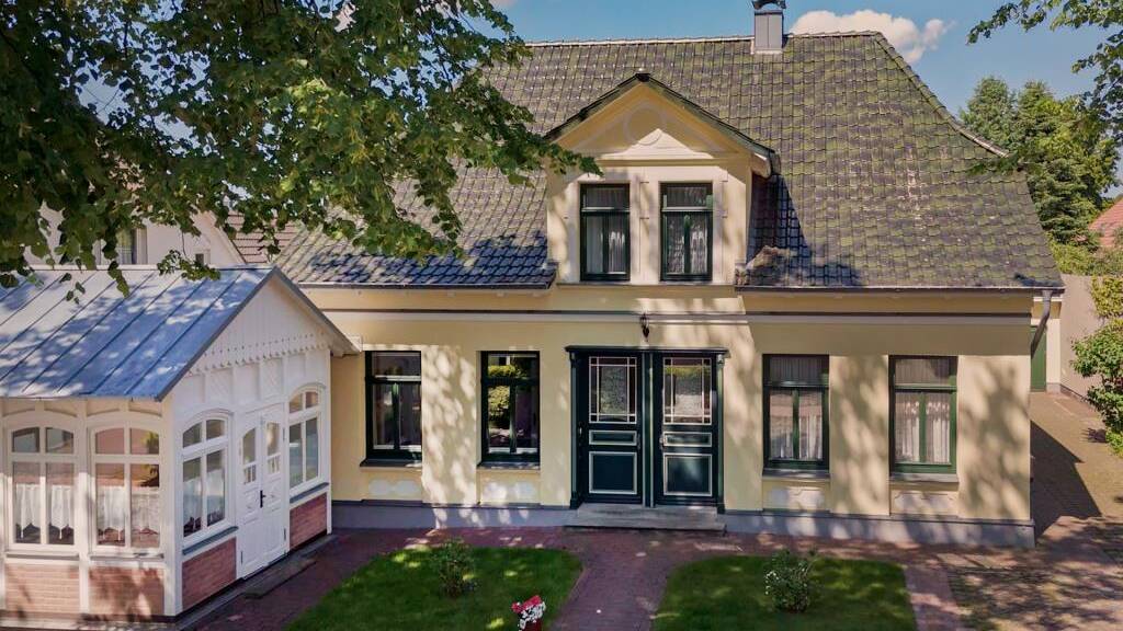 Einfamilienhaus zum Kauf 1.295.000 € 7 Zimmer 299 m² 769 m² Grundstück Wustrow 18347