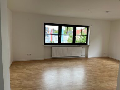 Wohnung zur Miete 750 € 3 Zimmer 94,9 m² 1. Geschoss frei ab sofort St. Sebastian Str. 1 Poppenroth Bad Kissingen 97688