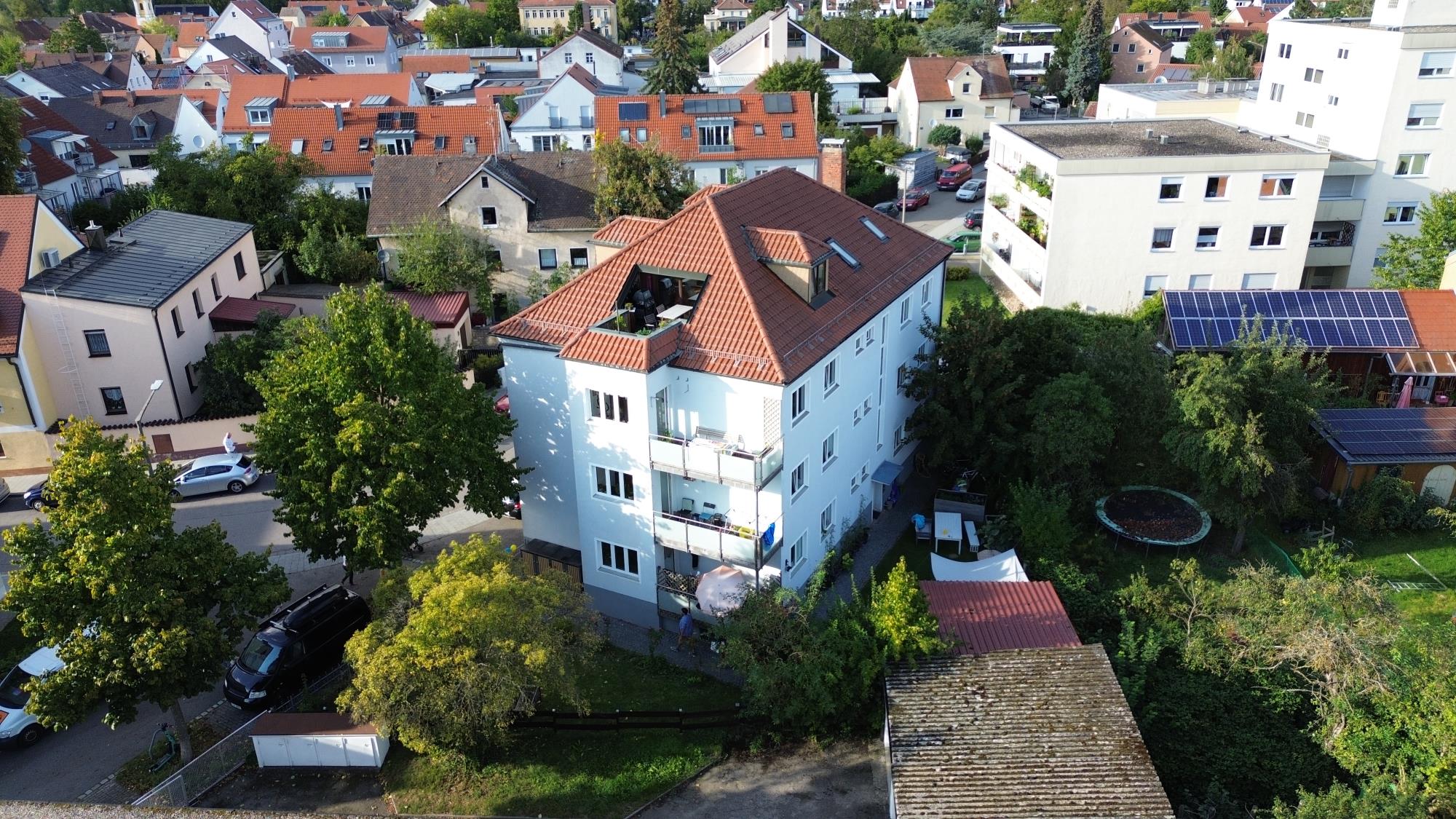 Mehrfamilienhaus zum Kauf 2.359.900 € 24 Zimmer 539 m²<br/>Wohnfläche 473 m²<br/>Grundstück Reinhausen Regensburg 93059