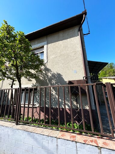 Einfamilienhaus zum Kauf provisionsfrei 82.000 € 7 Zimmer 143 m² 1.695 m² Grundstück Kaposvár