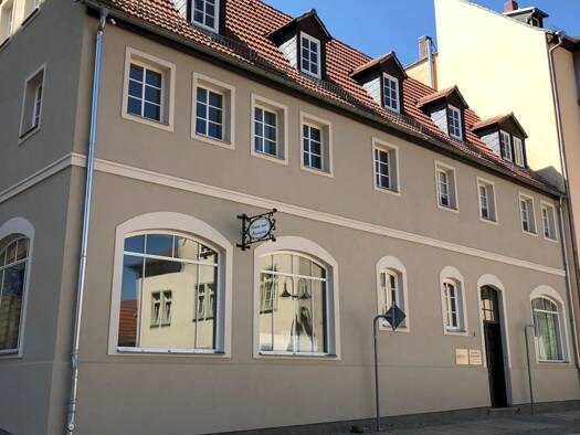 Wohnung zur Miete 1.000 € 7 Zimmer 198 m² frei ab sofort Fr.-Ebert-Straß 1 Altenburg Altenburg , Thür 04600