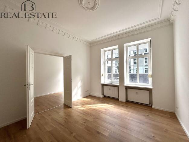 Wohnung zur Miete 499 € 2 Zimmer 63 m² frei ab sofort Leibnizstraße 6 Altstadt Magdeburg 39104