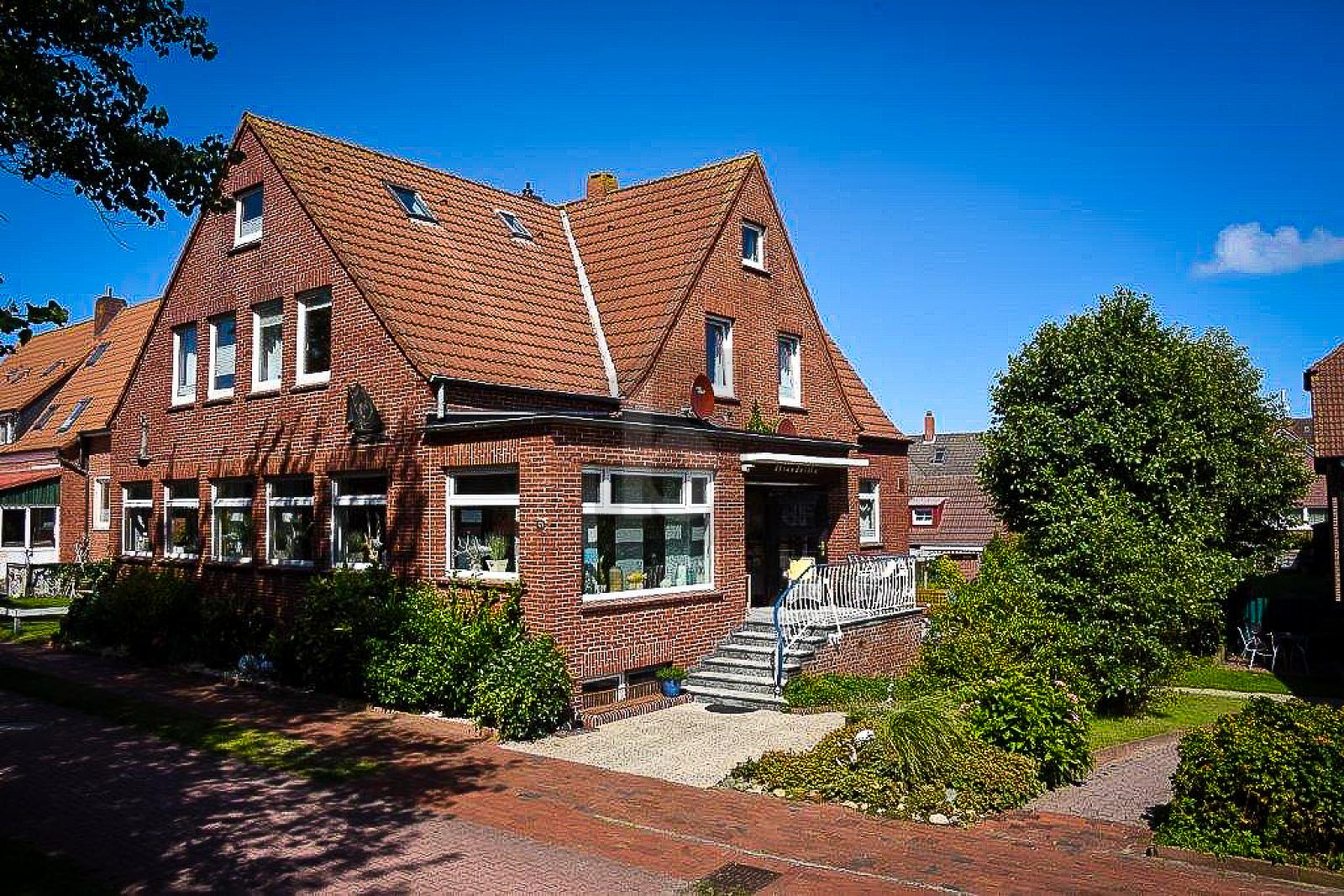 Einfamilienhaus zum Kauf 1.800.000 € 25 Zimmer 305 m²<br/>Wohnfläche 833 m²<br/>Grundstück Baltrum 26579