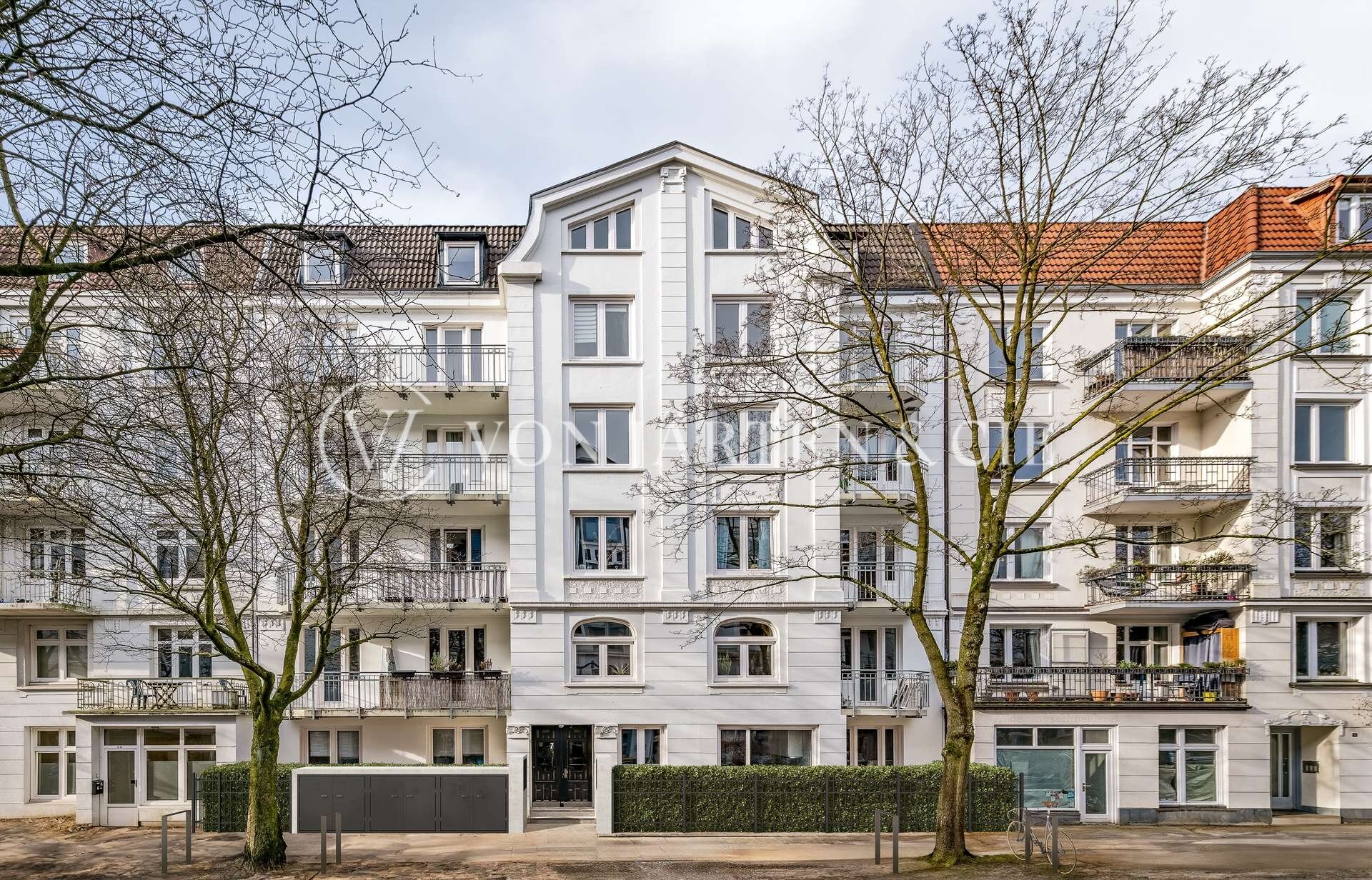 Wohnung zum Kauf 1.980.000 € 9 Zimmer 210 m²<br/>Wohnfläche Winterhude Hamburg 22303