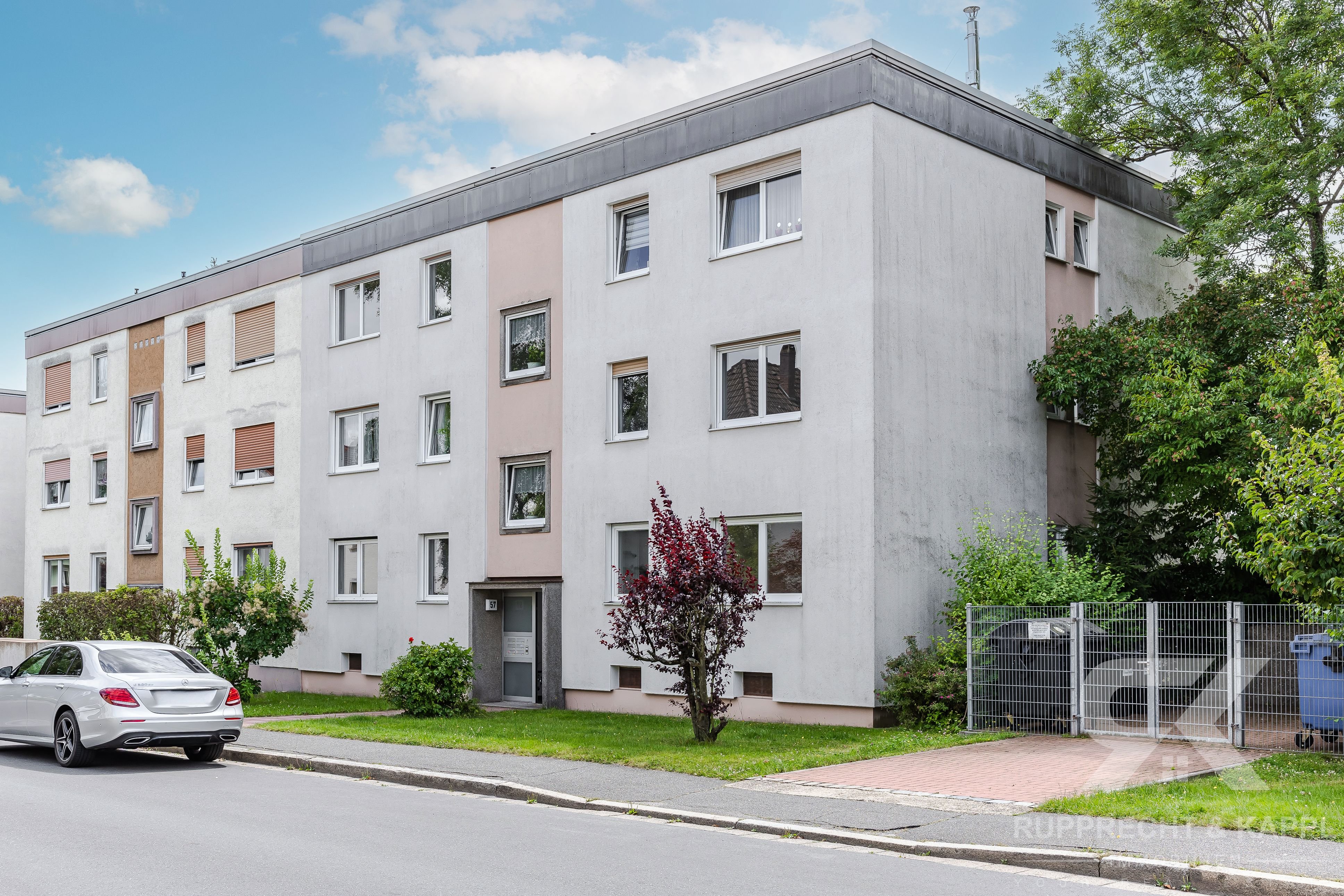 Wohnung zum Kauf 179.000 € 3 Zimmer 73,7 m²<br/>Wohnfläche 2.<br/>Geschoss Rehbühl Weiden in der Oberpfalz 92637