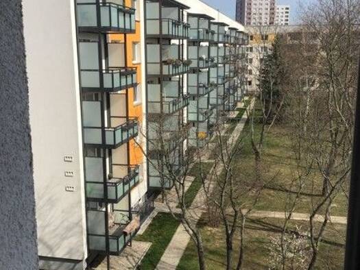 Wohnung zur Miete 456 € 3 Zimmer 59 m² 4. Geschoss frei ab 22.11.2025 Jessener Str. 20 Leuben Dresden 01257