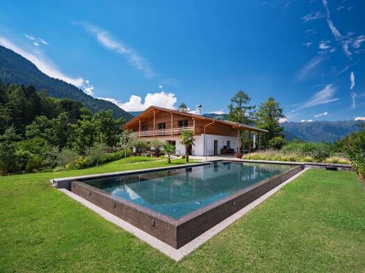 Villa zum Kauf 6 Zimmer 290 m² 2.470 m² Grundstück Via Mayenburg 9 Lana 39011