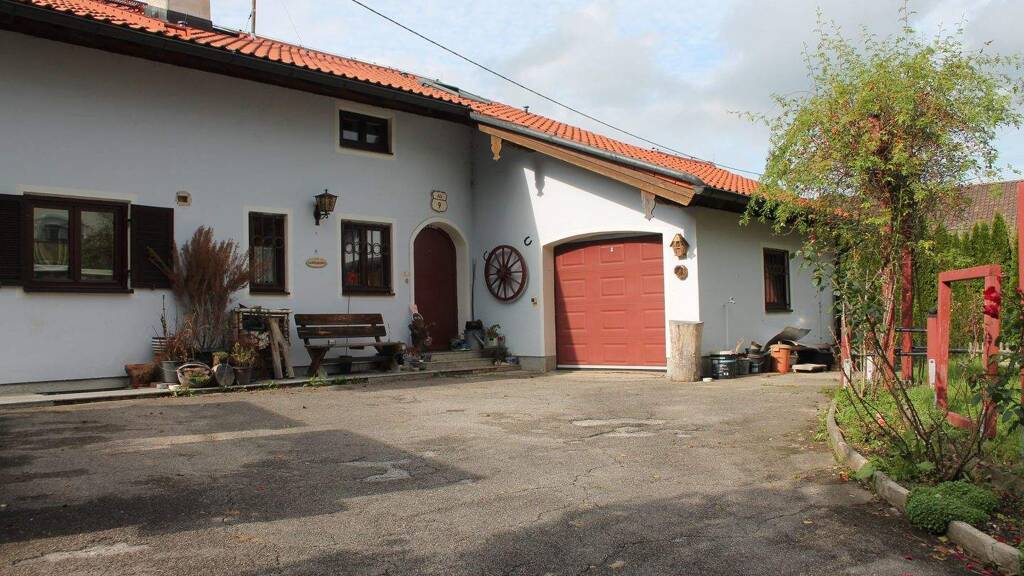 Haus zum Kauf provisionsfrei 569.000 € 6 Zimmer 160 m² 753 m² Grundstück Au Ainring 83404