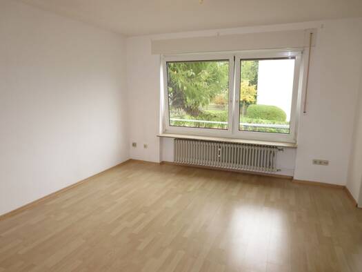Wohnung zur Miete 500 € 1 Zimmer 40 m² Kelsterbach 65451