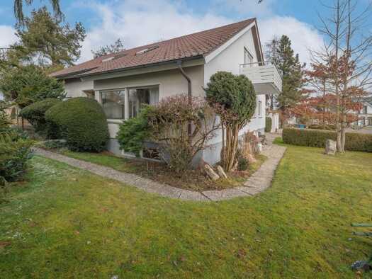 Villa zum Kauf 739.000 € 8 Zimmer 162,2 m² 1.435 m² Grundstück Trossingen Trossingen 78647