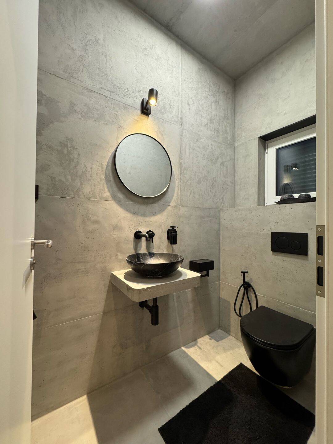 Property thumbnail 11