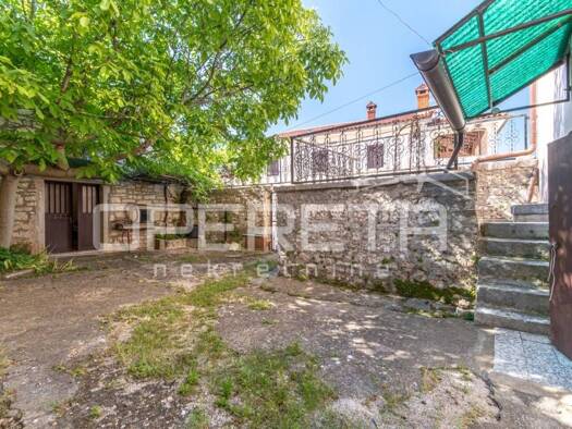 Haus zum Kauf 249.000 € 5 Zimmer 180 m² Sveti Lovrec