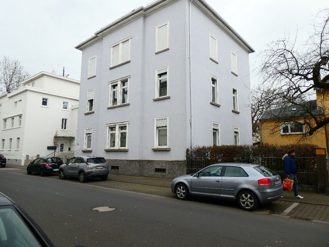 Wohnung zur Miete 880 € 2 Zimmer 65 m²<br/>Wohnfläche 2.<br/>Geschoss 01.10.2024<br/>Verfügbarkeit Alicenstraße 29 Innenstadt Gießen 35390