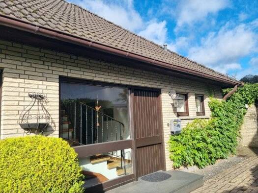 Einfamilienhaus zum Kauf 297.000 € 160 m² 736 m² Grundstück Bad Iburg Bad Iburg 49186