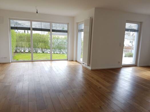 Doppelhaushälfte zur Miete 1.490 € 4 Zimmer 135 m² 321 m² Grundstück frei ab 01.12.2026 Burglengenfeld Burglengenfeld 93133