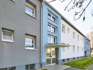 Wohnung zur Miete 609 € 3,5 Zimmer 63,6 m² EG Hiesfelder Straße 66 Wehofen Duisburg 47169