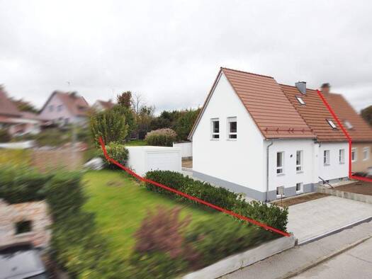 Doppelhaushälfte zur Miete 1.200 € 155 m² 601 m² Grundstück frei ab sofort Am Bubacher Weg 12 Burglengenfeld 93133