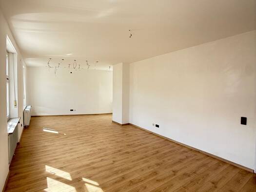 Bürofläche zur Miete 1.500 € 5 Zimmer 159 m² Bürofläche Meinhardswinden Ansbach 91522